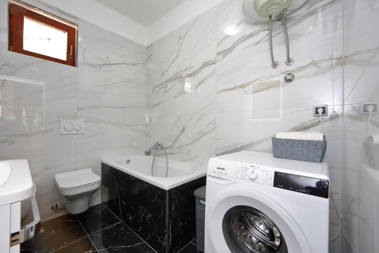 Apartment Lucijan Bibinje Exterior photo