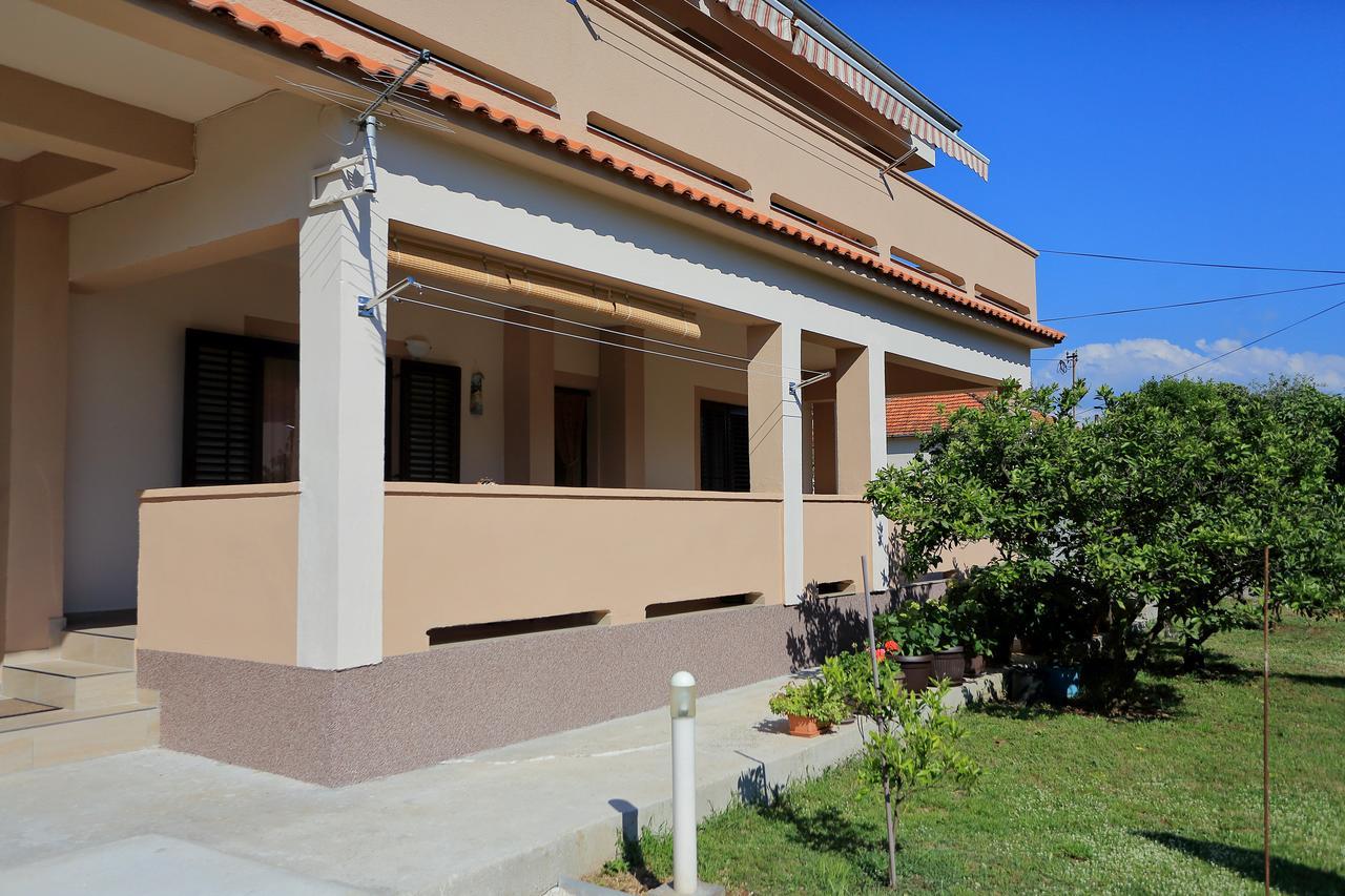 Apartment Lucijan Bibinje Exterior photo